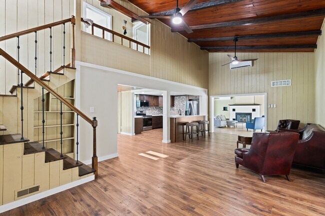 Foto del edificio - 1524 SW 37th Ave