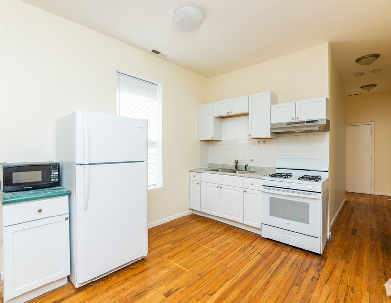 Building Photo - 2910 S Wentworth Ave