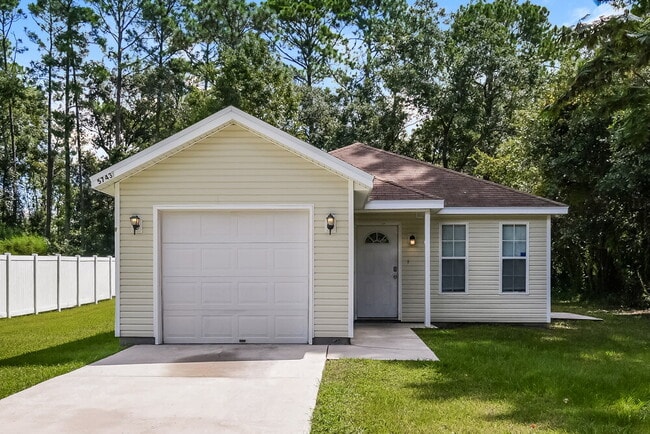 Building Photo - 5743 Kinkaid Rd
