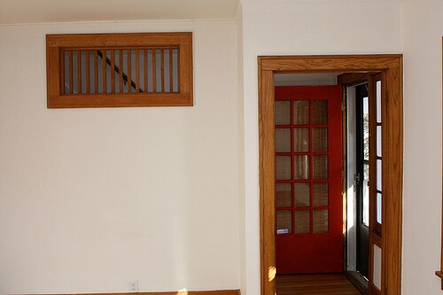 Entry - 362 N 41st St