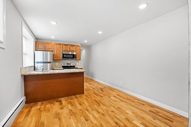 Building Photo - 6940 Torresdale Ave