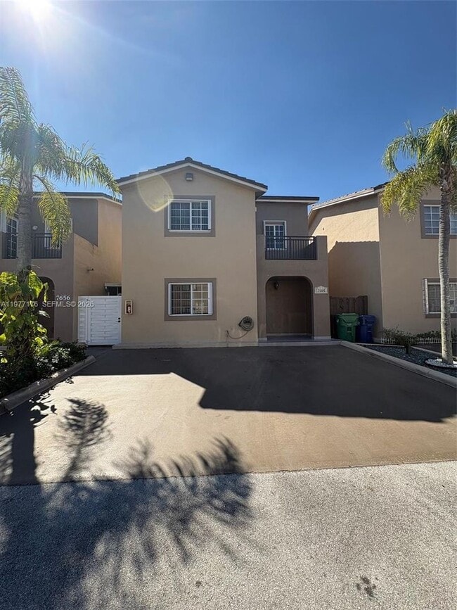 Photo - 7664 NW 182nd Terrace House