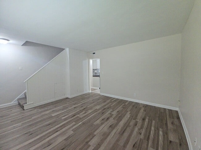 Photo - 1011 Blakley Dr *Beautiful 3 BR, 2 BA House in Eastern Hills*