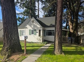 Building Photo - 1309 N Callow Ave