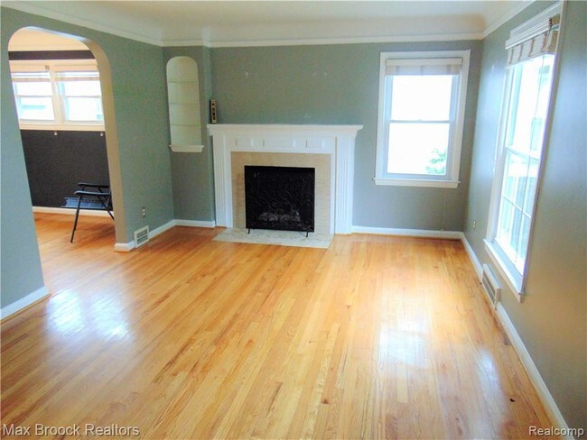 Foto del edificio - 1079 Larkmoor Blvd