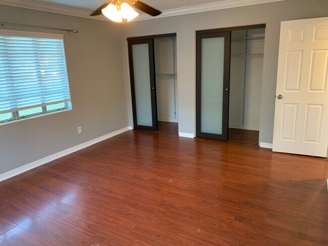 Foto del edificio - 958 Early Ave