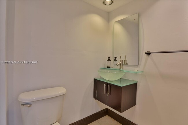 Building Photo - 10700 SW 108th Ave