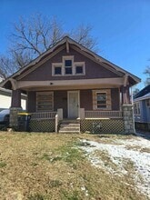 Building Photo - 5031 Bellefontaine Ave