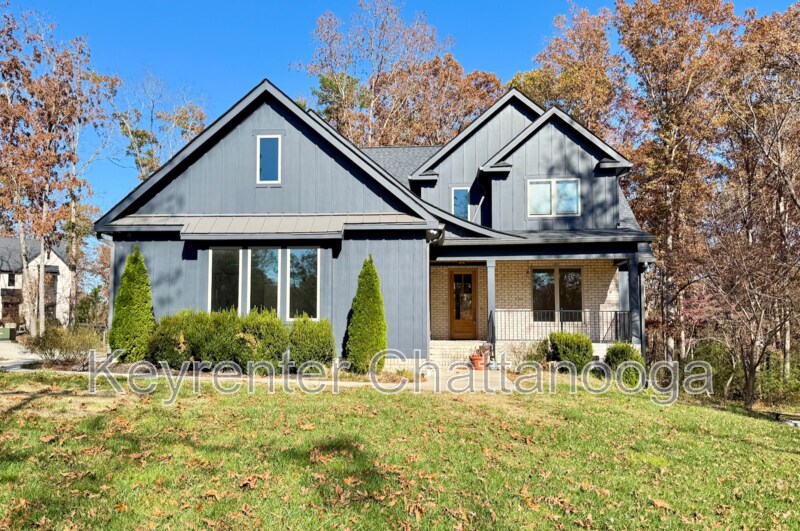 Foto principal - 8925 Pine Ridge Rd