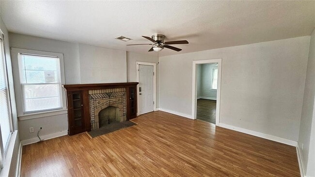 Building Photo - 2812 NW 23rd St
