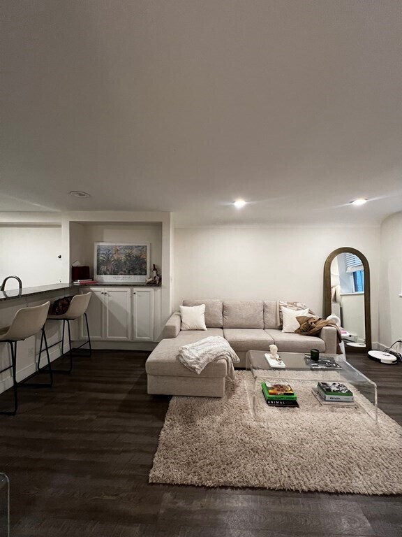 26 Dartmouth St Unit G, Boston, MA 02116 Apartments in Boston, MA