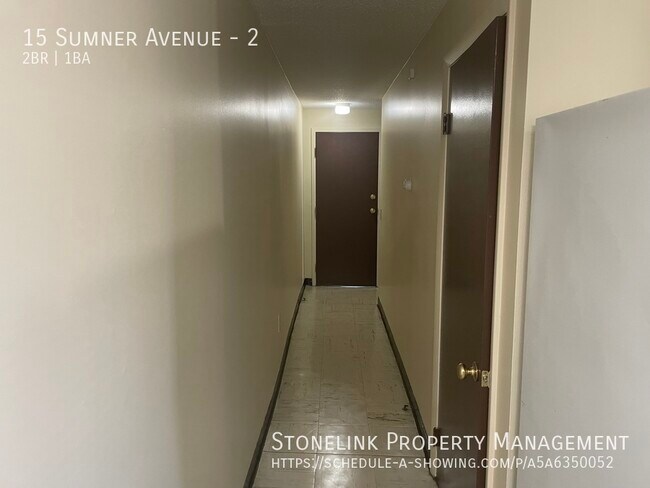 Foto del edificio - 15 Sumner Ave