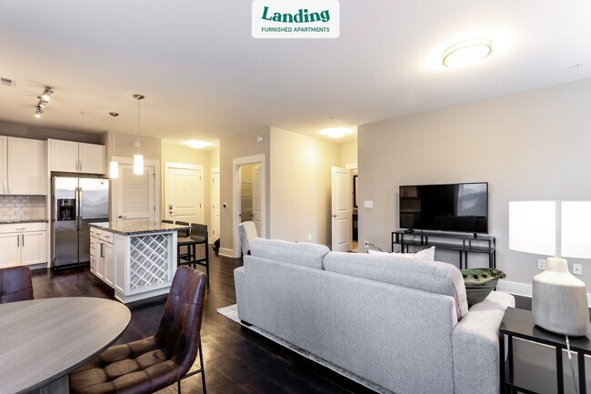 Foto del edificio - 1351 E Morehead St