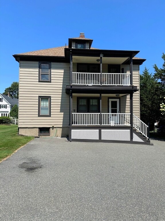 Building Photo - 162 Vernon St