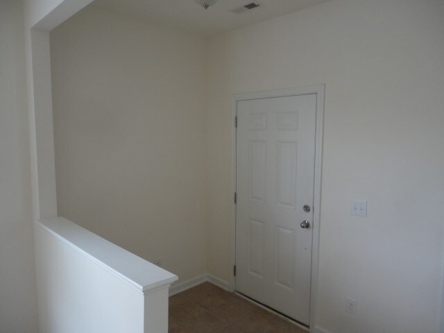 Foto del edificio - 4481 Middletown Drive