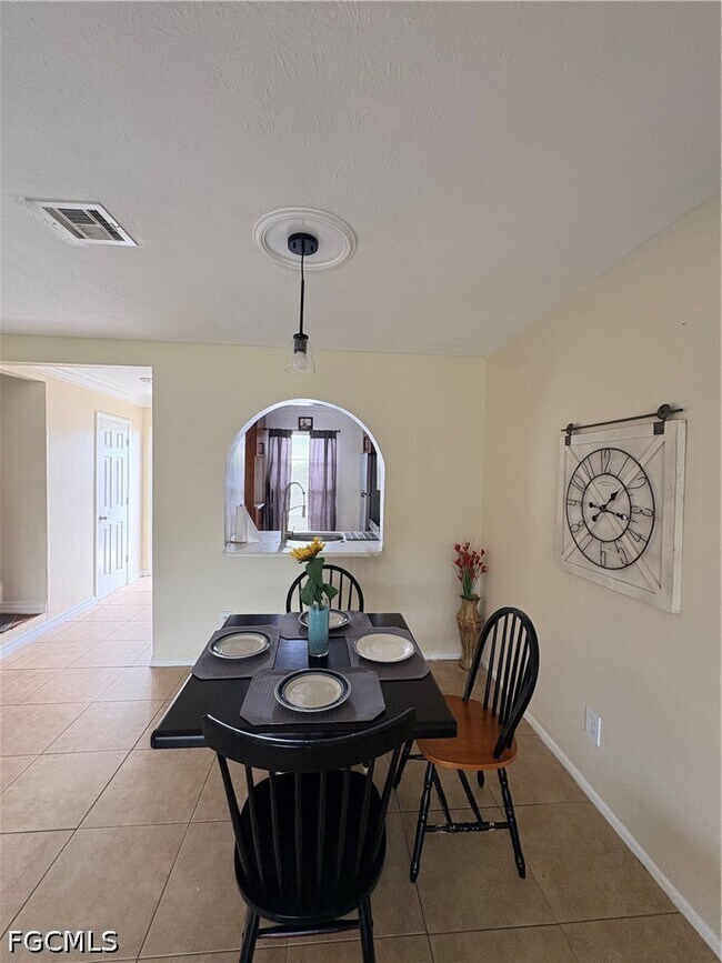 Foto del edificio - 4514 SW 8th Pl