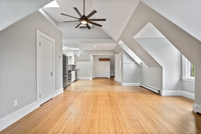 Building Photo - 340 Harvard St