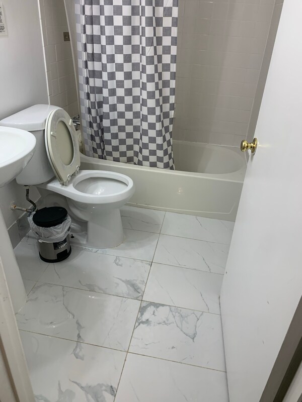 Foto del edificio - 114 S Lee St