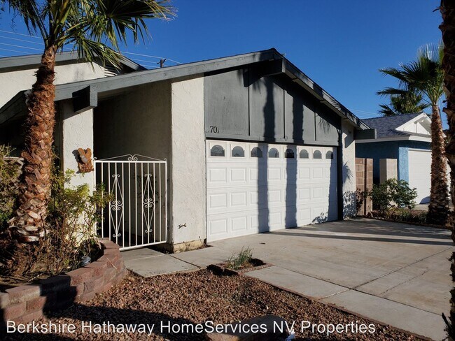 Foto del edificio - 4 br, 2 bath House - 701 Watkins Drive