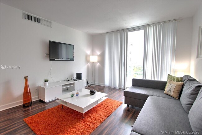 Building Photo - 3801 S Ocean Dr