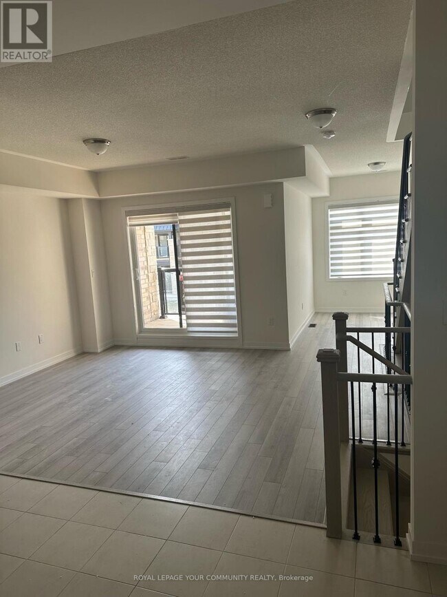 Photo du bâtiment - 1551 Moonseed Pl