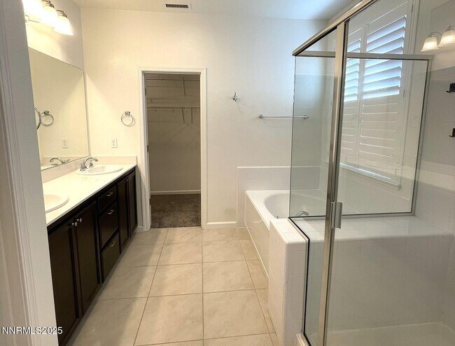 Foto del edificio - 2050 Half Dome Dr