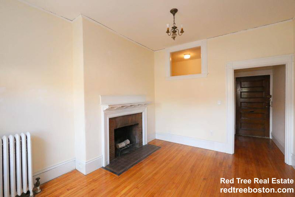 Primary Photo - 2 Ware St