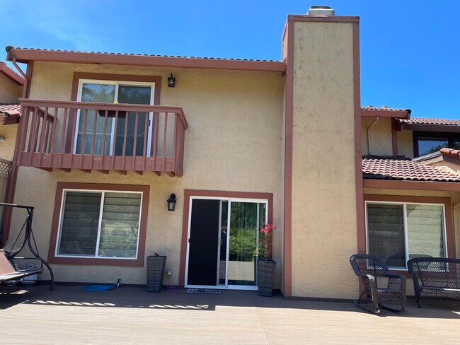 Foto del edificio - 2118 Pinehurst Ct