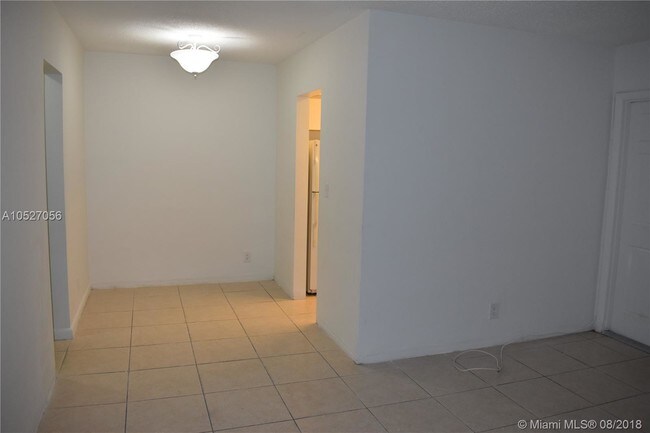 Foto del edificio - 55 SW 13th St