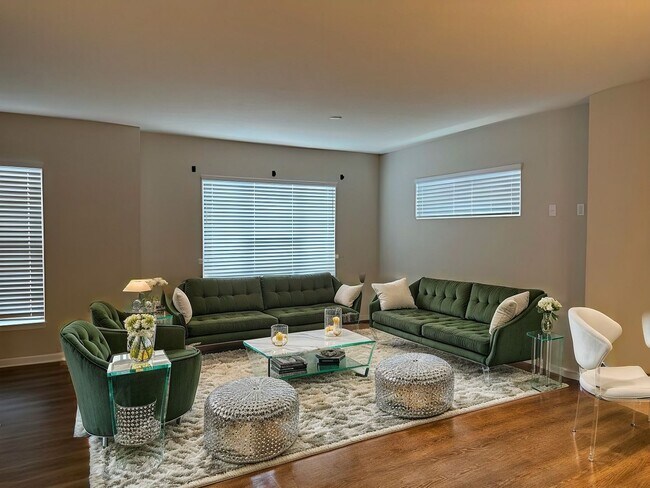 Foto del edificio - 2942 W New York St