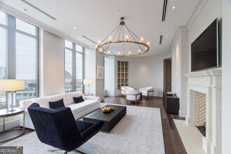 Building Photo - 3376 Peachtree Rd NE