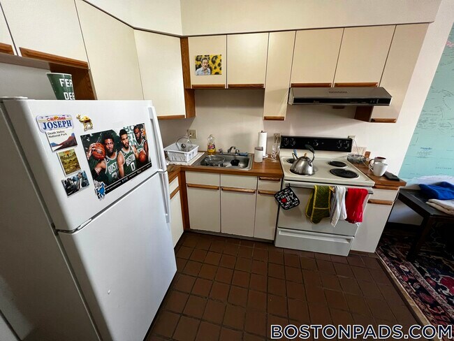 Foto del edificio - 81 Essex St