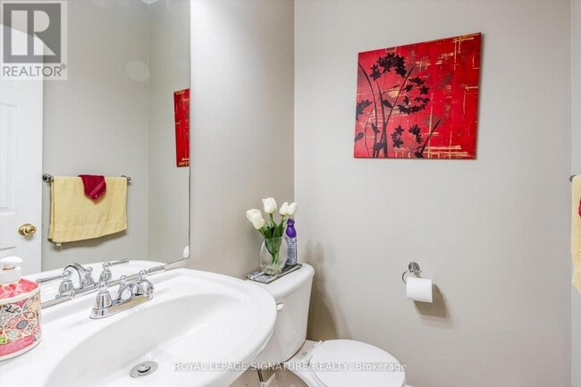 Photo du bâtiment - 7385 Magistrate Terrace