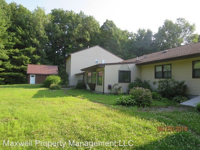 Building Photo - 428 Moe Rd