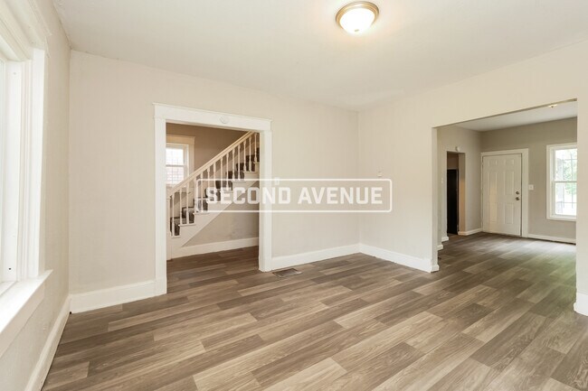 Building Photo - 2533 Brooklyn Ave