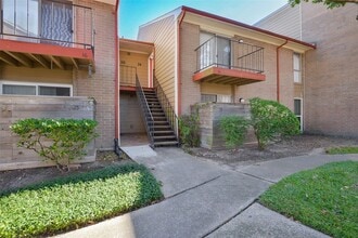 Building Photo - 12955 Woodforest Blvd