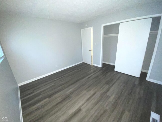 Foto del edificio - 1258 N Ridgeview Dr