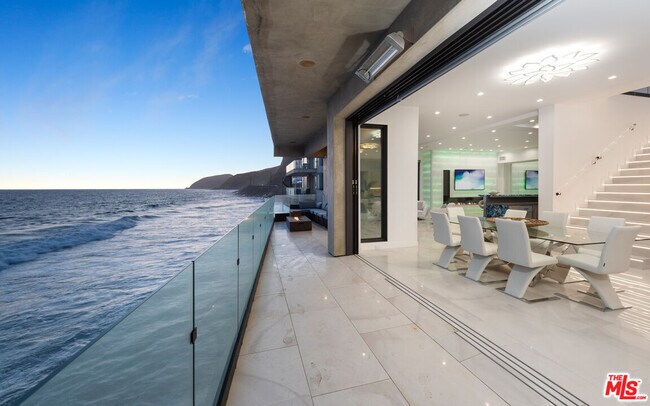Foto del edificio - 42950 E Pacific Coast Hwy