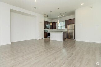 Building Photo - 720et Enchantment Trl