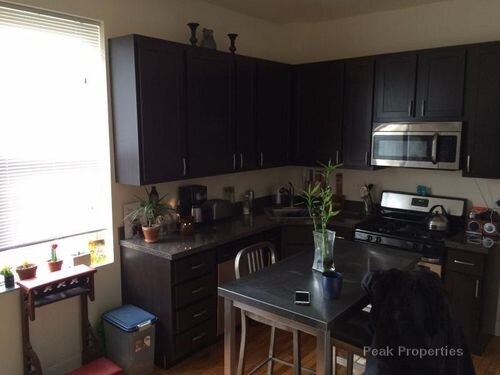 Foto del edificio - 2729 W Thomas St