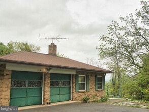 Building Photo - 7880 Chambers Hill Rd