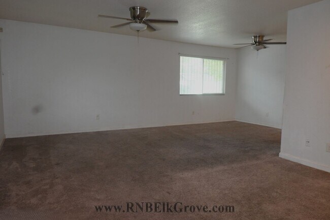 Foto del edificio - Resident Benefit Package Property