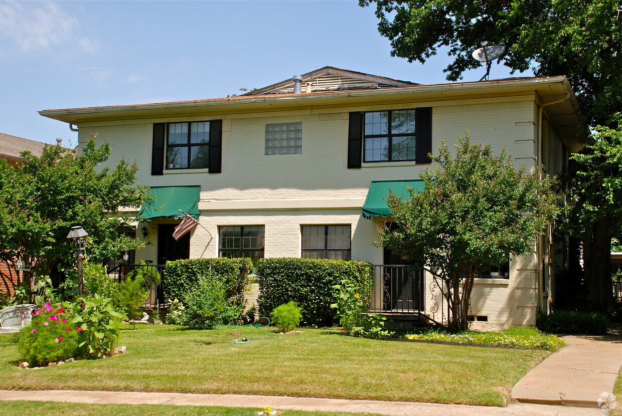 Foto principal - 3432 Haynie Ave