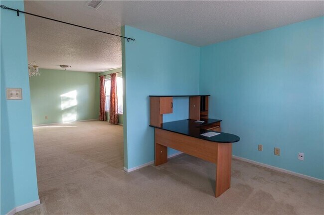 Building Photo - 14229 Weeping Cherry Dr