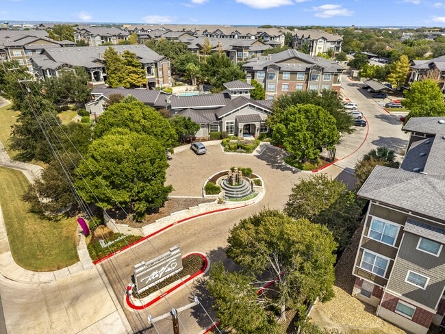 Building Photo - The View at Westover Hills