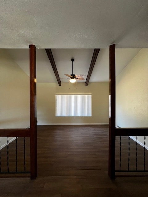 Building Photo - 980 St Clair Dr