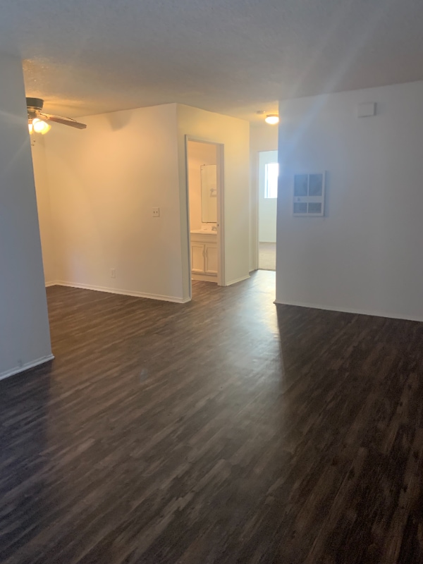 Building Photo - 355 Emerald Ave