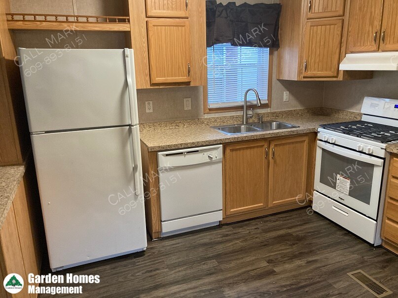 1 Thornwood Ln, Browns Mills, NJ 08015 House Rental in Browns Mills