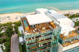 Building Photo - 2901 Collins Ave
