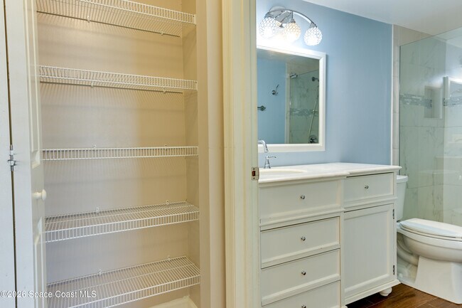 Foto del edificio - 333 S Patrick Dr